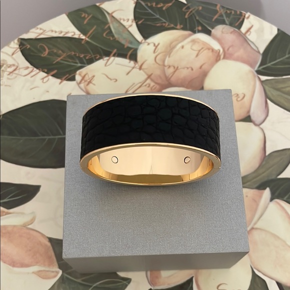 Michael Kors Black and Gold Bracelet - Picture 4 of 7